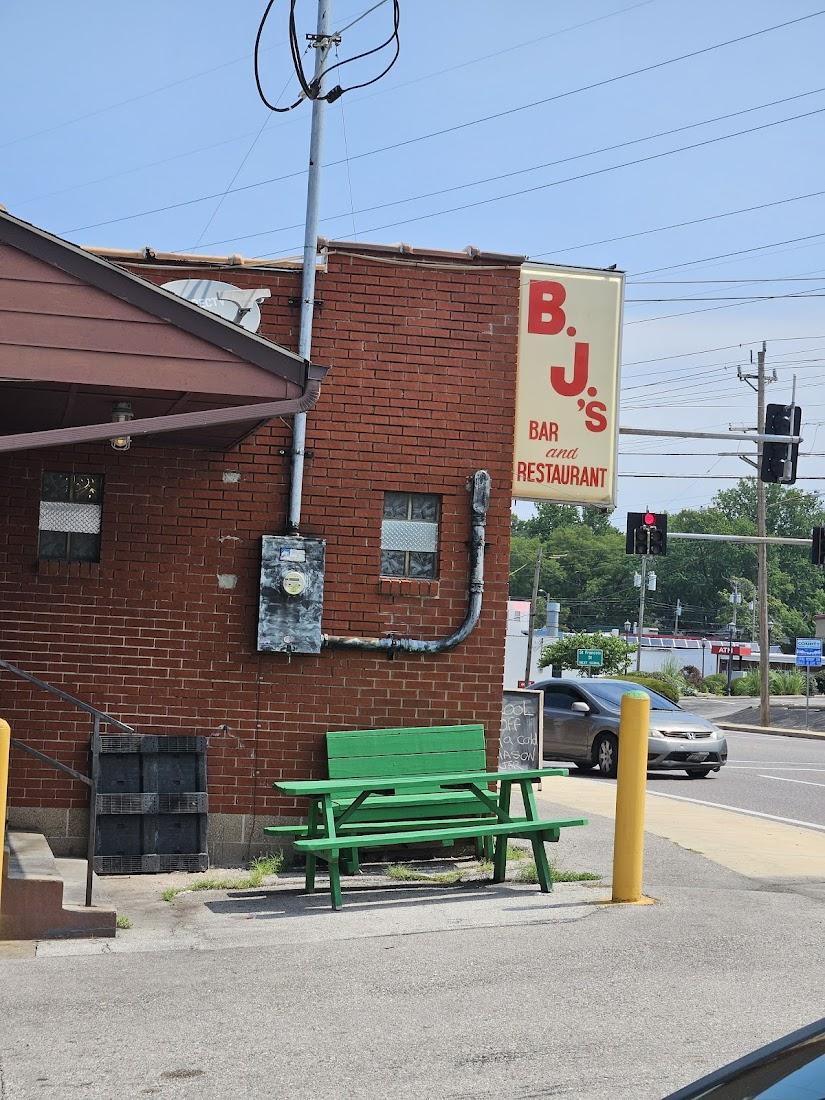 BJ's Bar and Restaurant